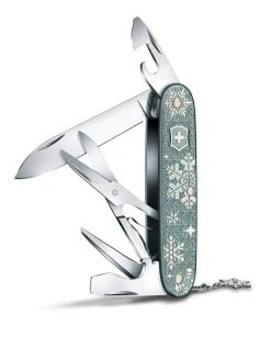 Victorinox Pioneer X Winter Magic 2020 0.8231.22E1 -Bergner Store 0.8231.22e1 1