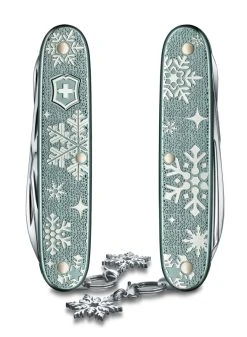 Victorinox Pioneer X Winter Magic 2020 0.8231.22E1 -Bergner Store 0.8231.22e1b