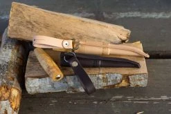 Iisakki Järvenpää Askarespuukko 9221 -Bergner Store dsc04470