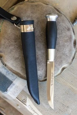 Iisakki Järvenpää Heta-puukko 9012 10 Iisakki Järvenpää Heta-puukko 9012 -Bergner Store heta 1 2 1