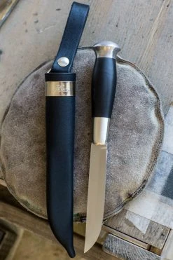 Iisakki Järvenpää Heta-puukko 9012 13 Iisakki Järvenpää Heta-puukko 9012 -Bergner Store heta 6 1