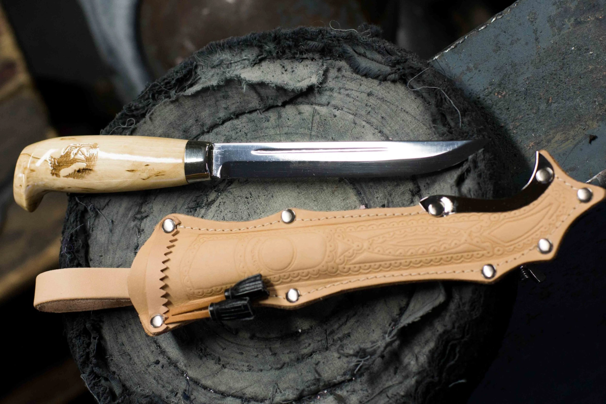 Iisakki Järvenpää Hirvijahtipuukko 7389-0 9 Iisakki Järvenpää Hirvijahtipuukko 7389-0 - Image 7